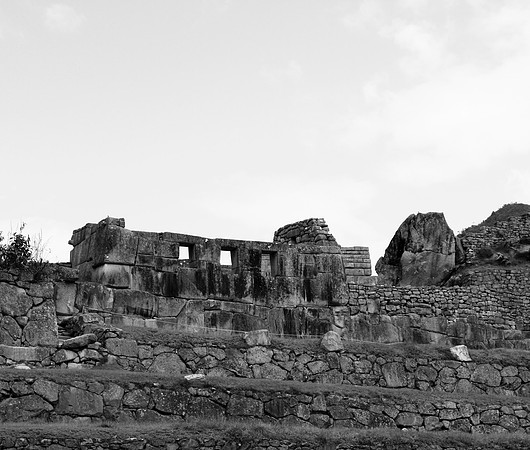 1577 B&W-1577