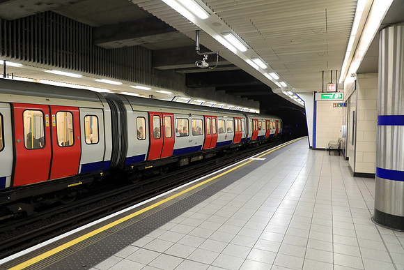 5DM44160e