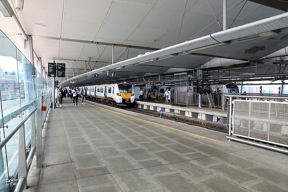 5DM43953e